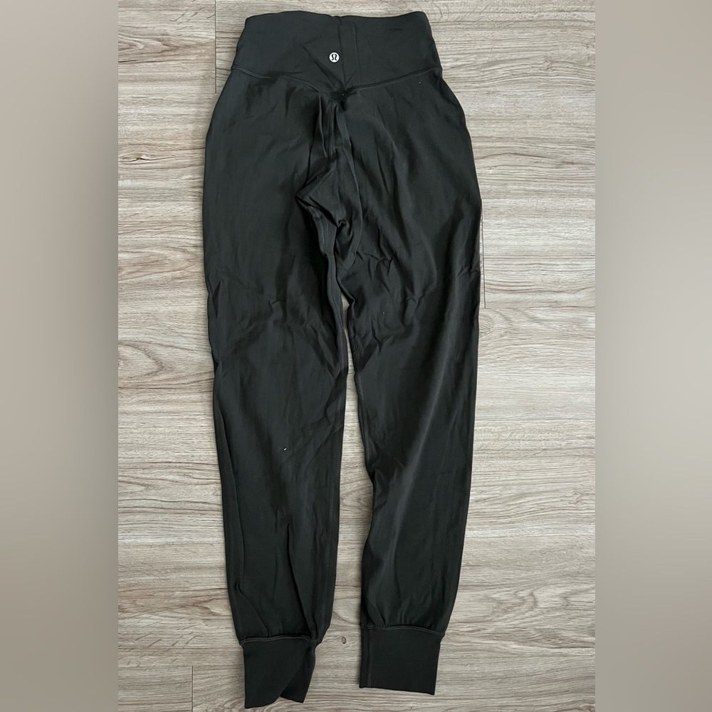 Lululemon Align Jogger style leggings
